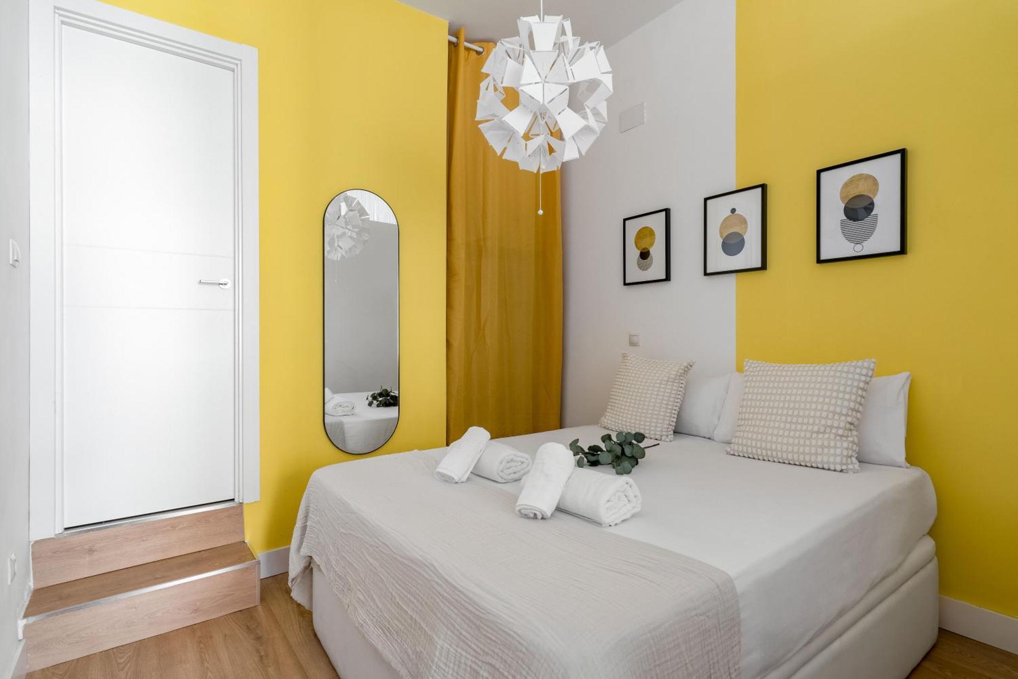 Charming Lucero Lägenhet Madrid Exteriör bild